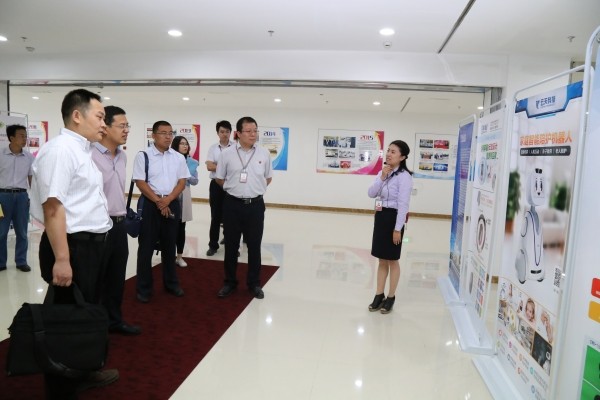 人民銀行濟南分行領導來我中心座談調(diào)研